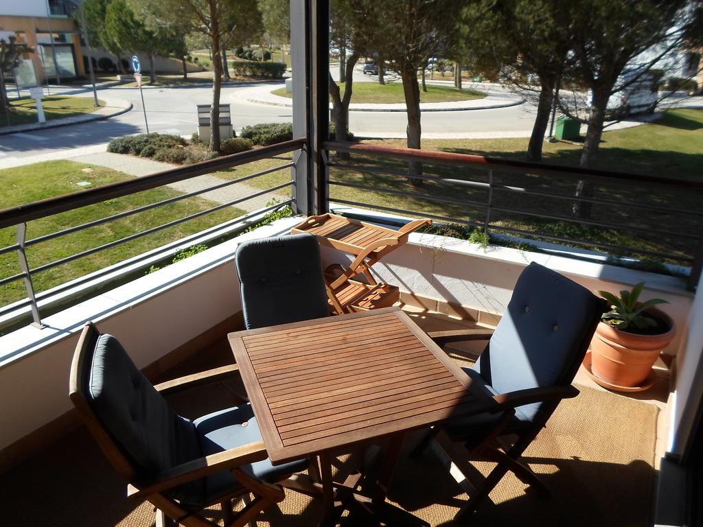 Marina Park room 2